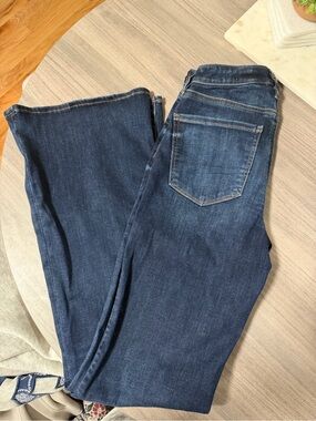 American eagle bootcut jean